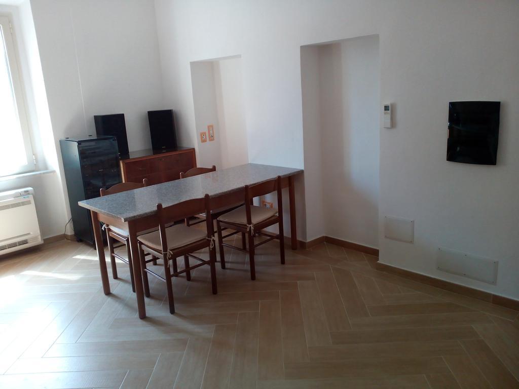 Hotel Da Carlo La Maddalena  Zewnętrze zdjęcie